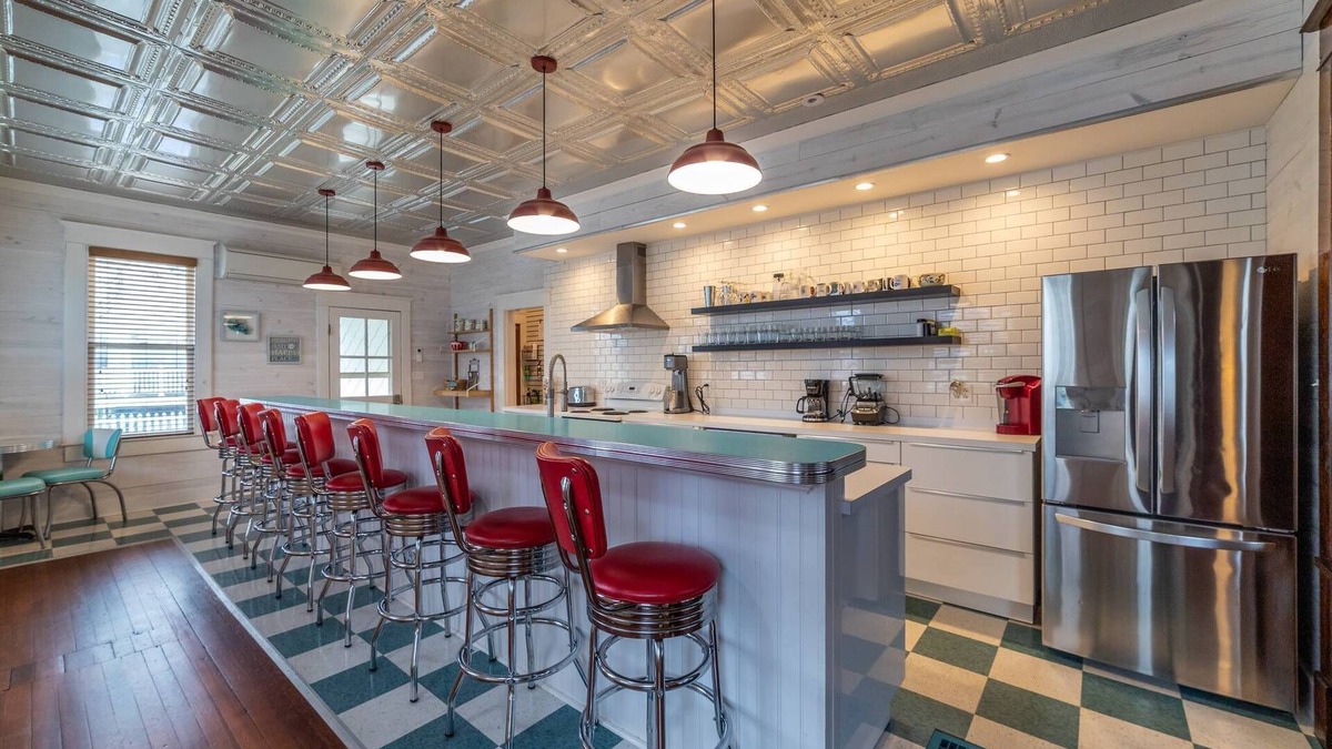 Sea Cottage Addition House | Wild Oats - Chesapeake Properties
