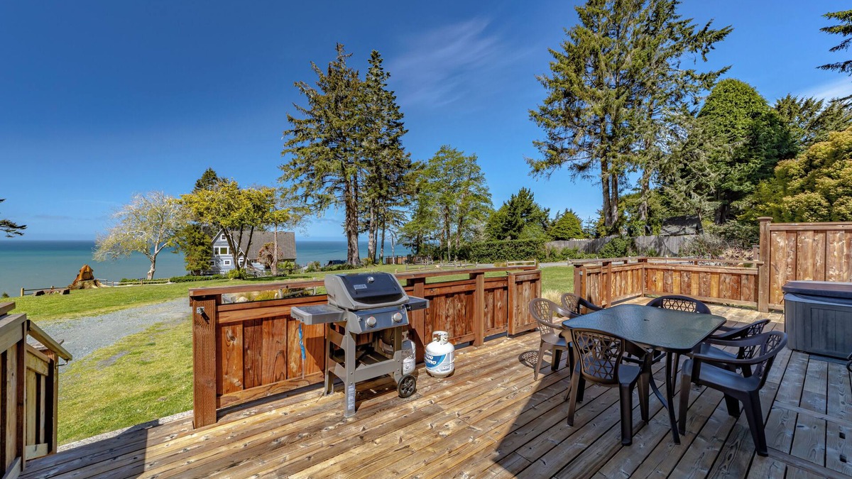 Trinidad Cabin | Wild ocean views, wrap-a-round deck, hot tub, expansive grounds with shared picnic tables