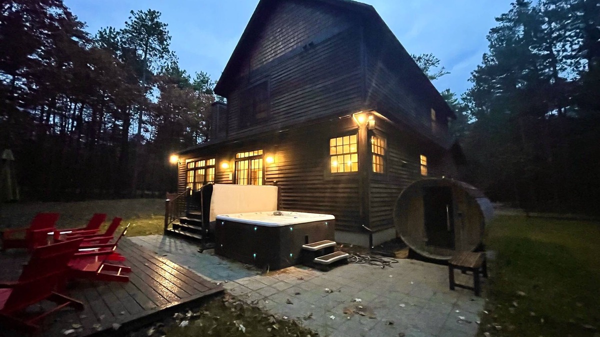 Jay House | Wild Thing ADK Lodge near Whiteface Mountain