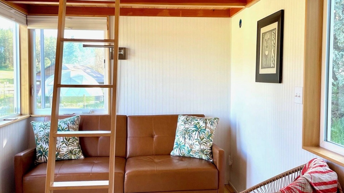 Durango House | Wildcat Polly ~ Tiny but WildnUnique tiny home in Durango, Colorado