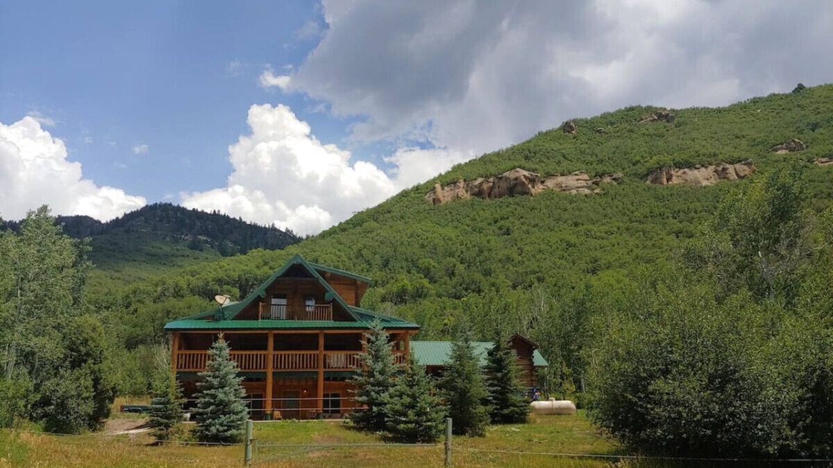 Somerset Cabin | Wilderness Cabin In Colorado Mountains