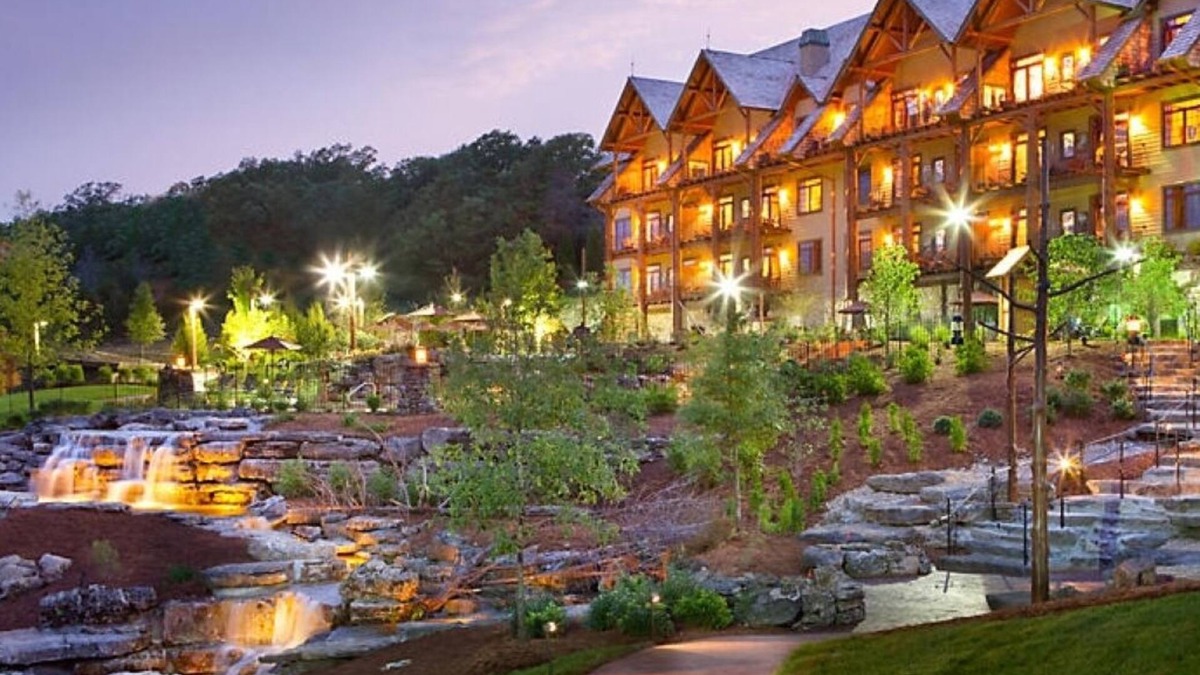 Big Cedars Cabin | Wilderness Club at Big Cedar - 3 Bedroom Presidential Cabin - July 4th Week