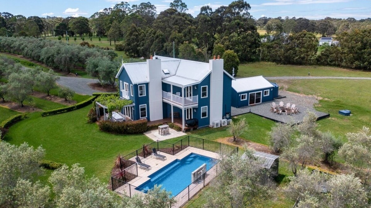 Lovedale House | Wilderness Grove Estate - Lovedale
