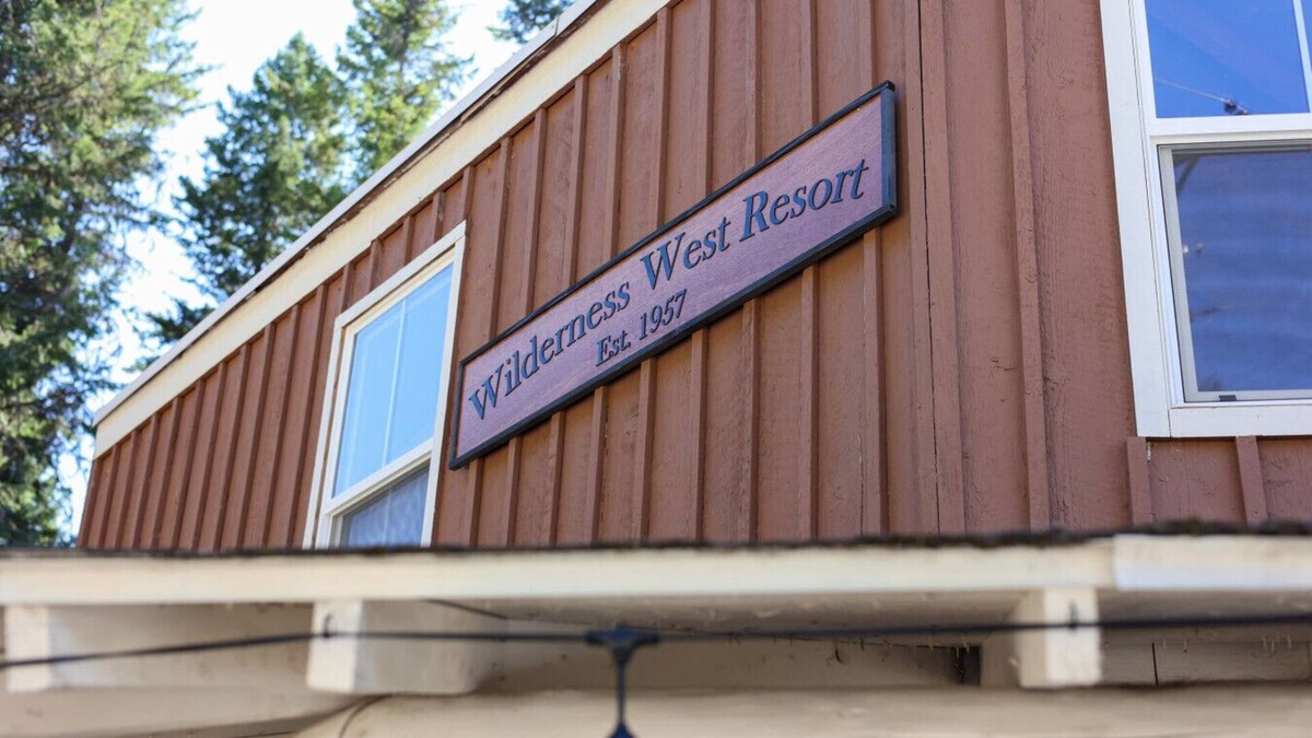 Colville Cabin | Wilderness West Resort Cabin 2