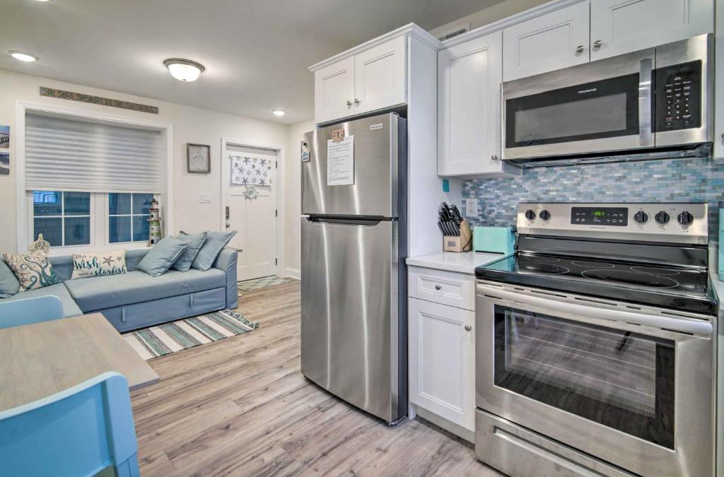 Cape May - Wildwood Apartment | Wildwood Ground-Floor Condo with Community Pool