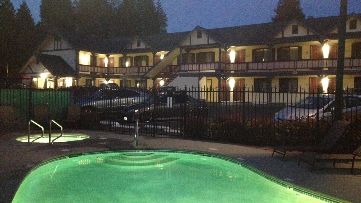Twain Harte Hotel | Wildwood Inn