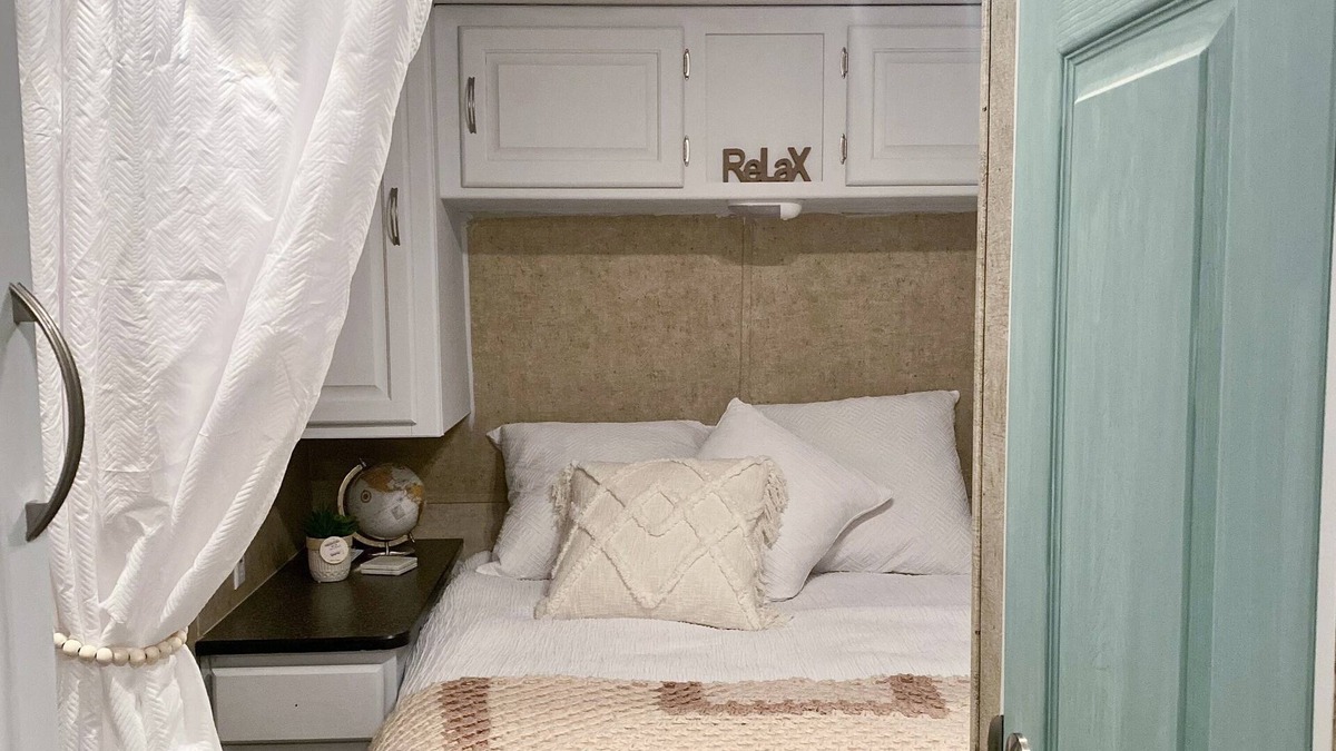 Apple Valley House | Wildwood Wanderlust
