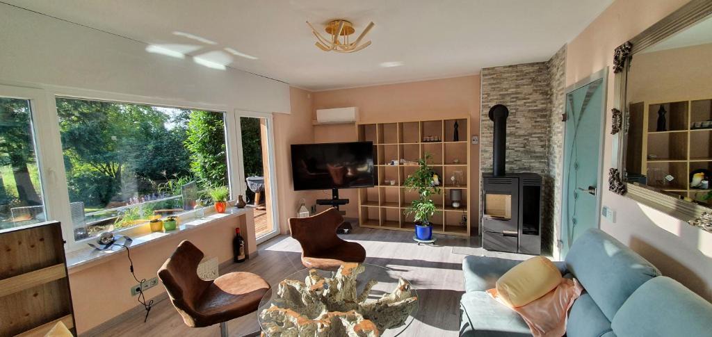 Aegidienberg House | Willa Woiperdinger