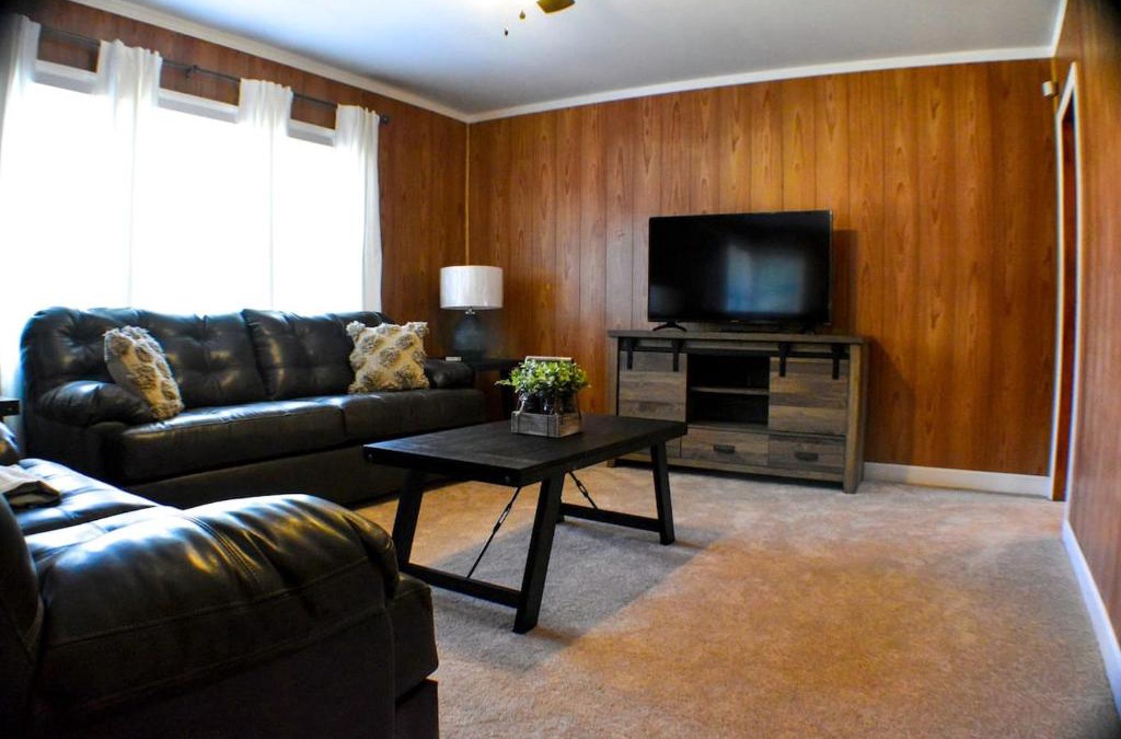 Fayetteville House | Williamsburgh Place