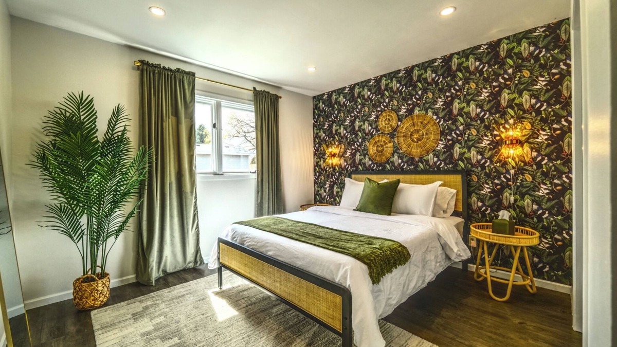 Willmar House | Willmar Jungle Safari Retreat!