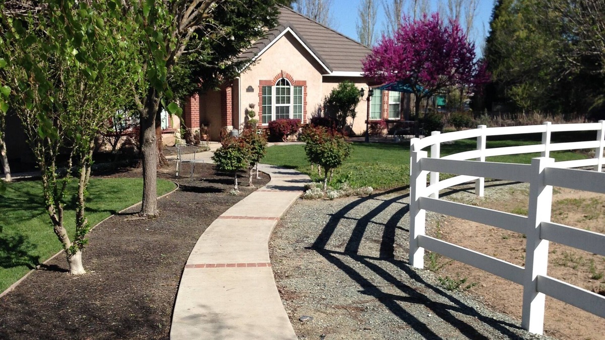 Oakdale Other | Willow Creek Ranch - Welcome Traveler, Now Rest!
