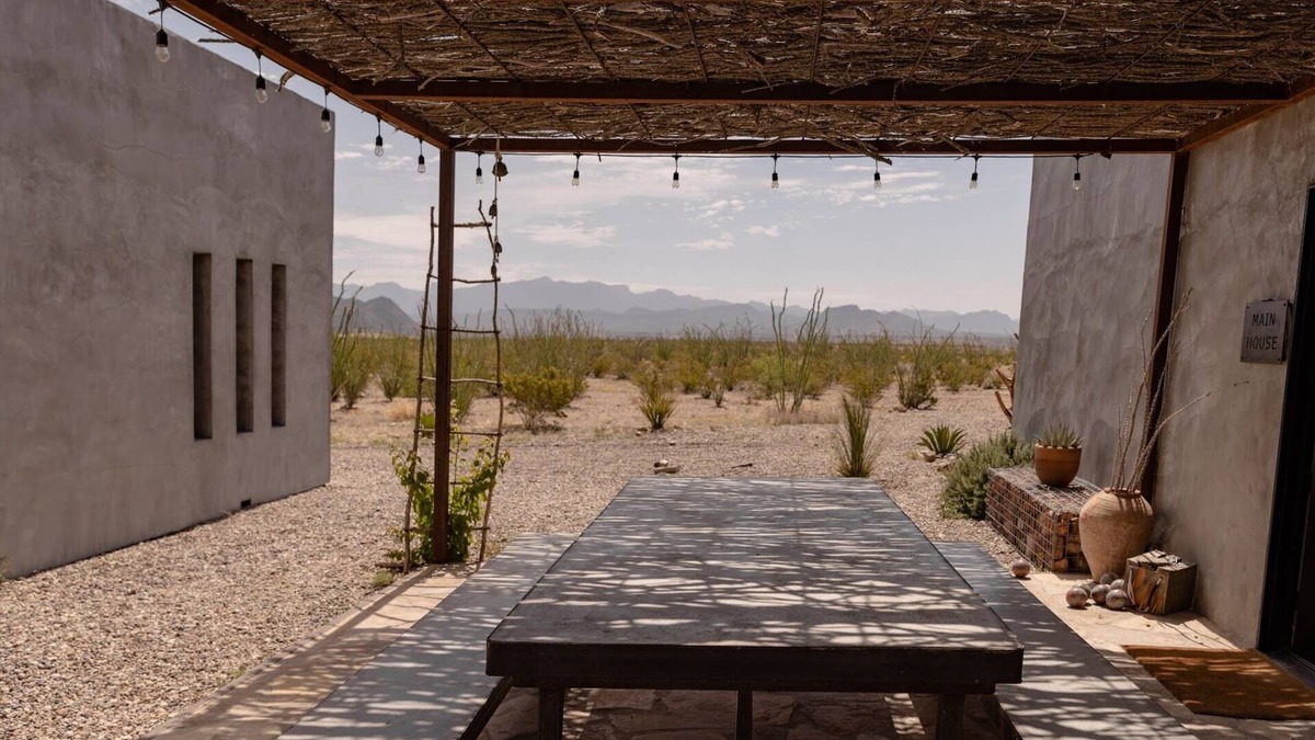 Study Butte-Terlingua Hotel | Willow House