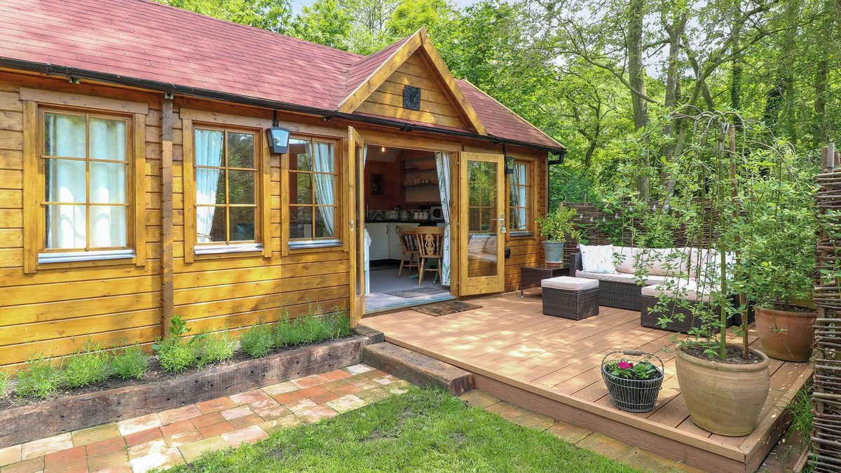 Irstead Cottage | Willow Lodge