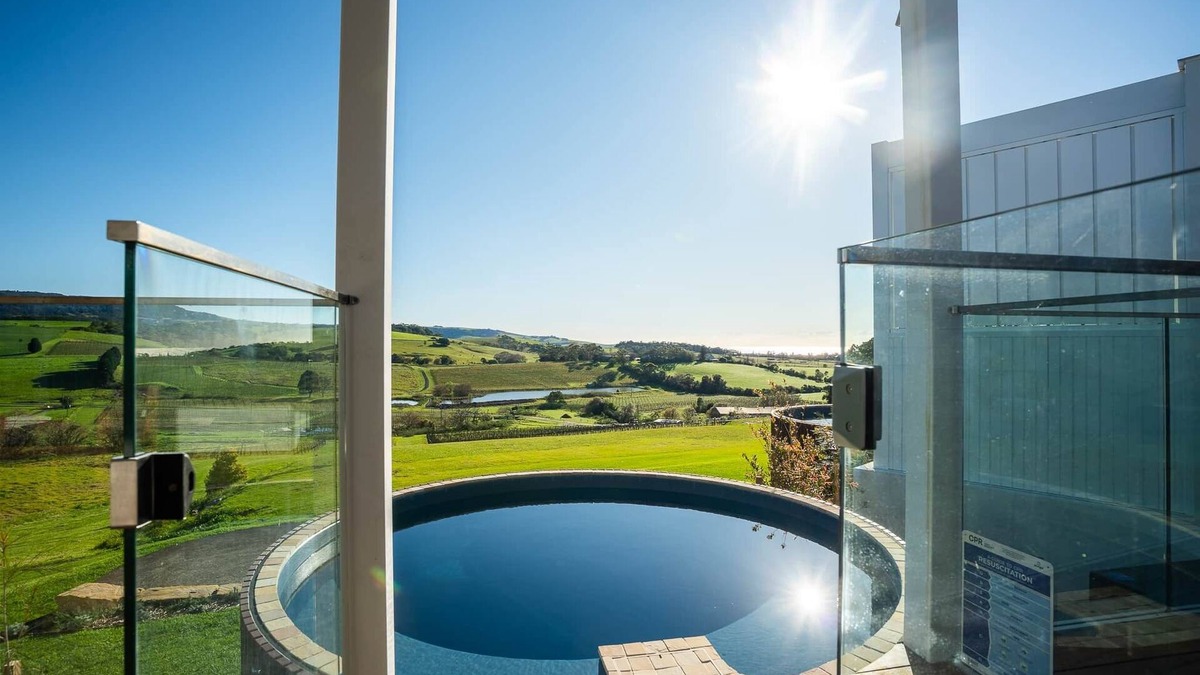 Willow Vale Villa | Willow Scape - Crooked River Estate