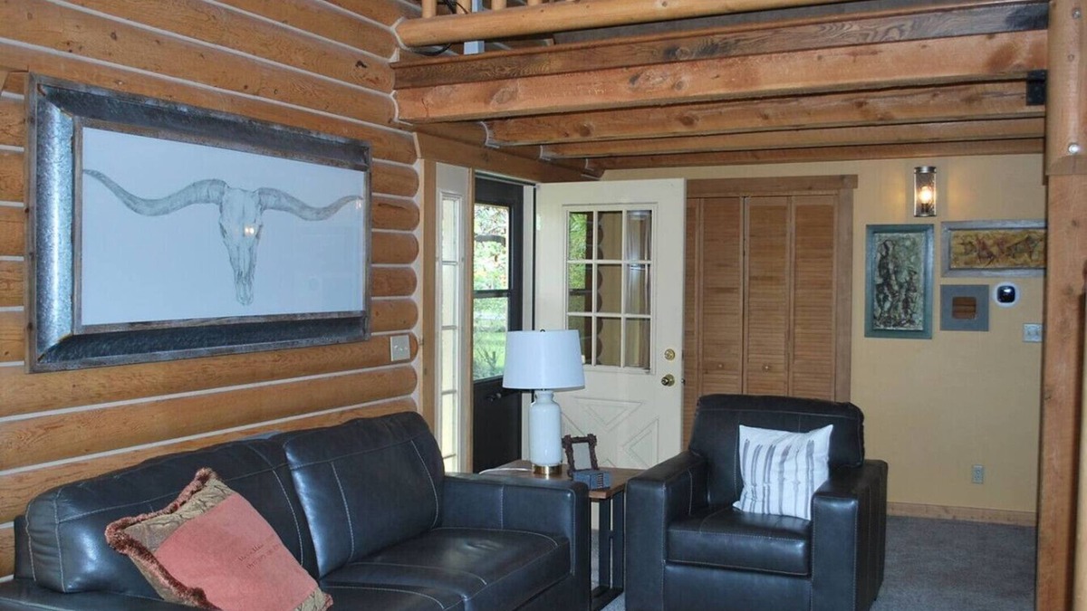 Driggs Apartment | Willow Tree Cabin in Teton Valley