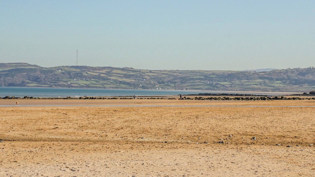 Newry Cottage | Willow Tree Farm House