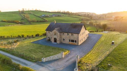 Monaghan House | Willow Valley