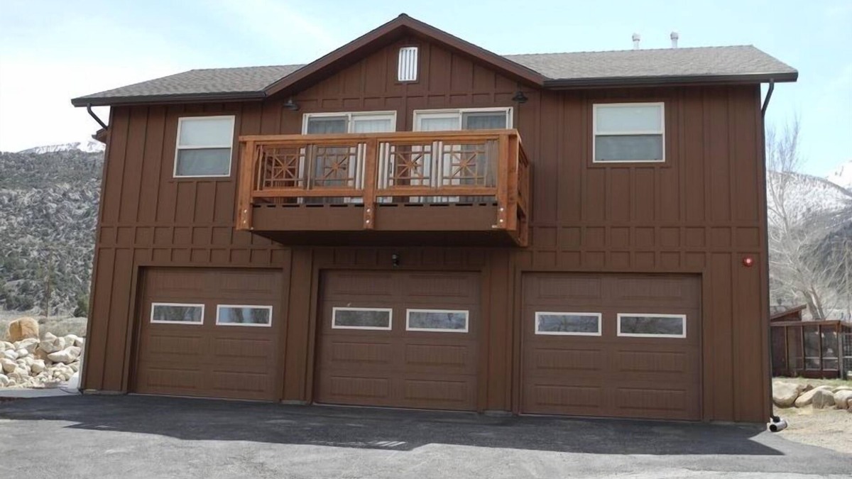 Crowley Lake House | Willowbrook