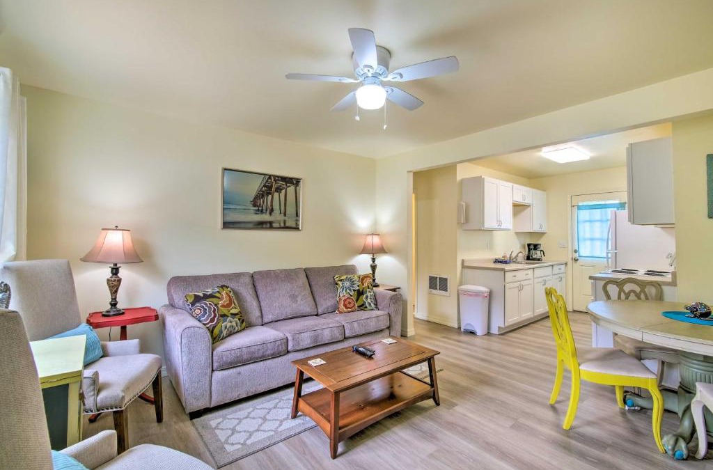 Winchester Bay Apartment | Winchester Bay Apt Near Dunes and State Parks!