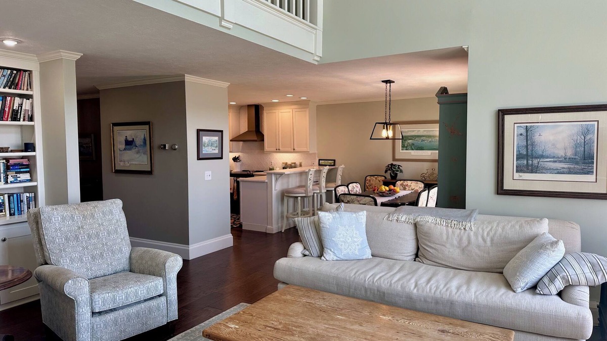 Forest Beach Condo | Windward Passage: 3 BR, 2.5 BA Condominium in Harbor Springs , Sleeps 6