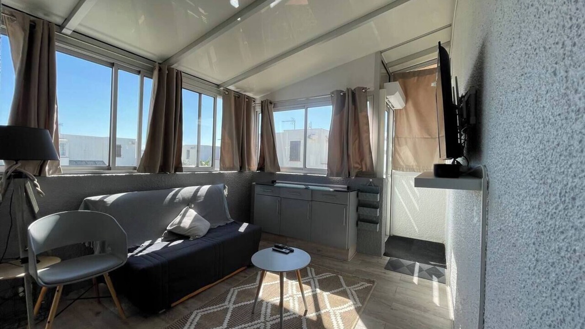 Saint-Hippolyte Apartment | Windy Barcarès : 200m from the sea