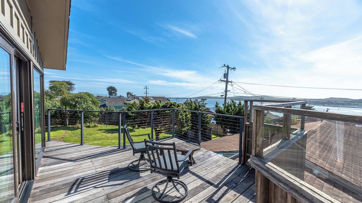 Old Town House | WindyHideaway:NEW & Inspiring Retreat!Coastal Family Fun in Bodega Bay! GmRm