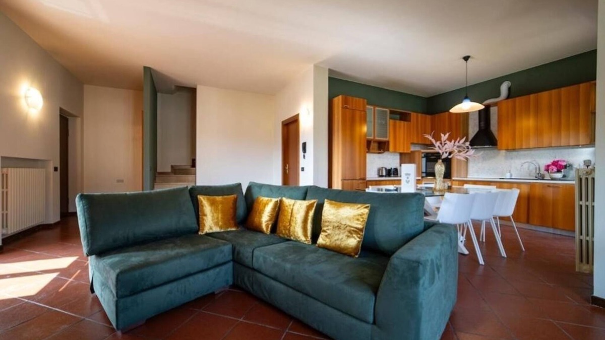 Monticelli Brusati Villa | Wine & Ginger - Luxury Villa x8