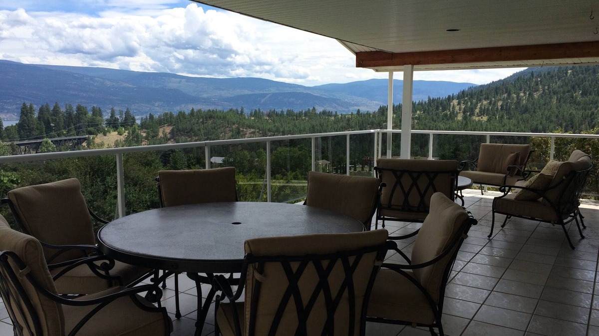 Okanagan-Similkameen House | Wine Lover's Paradise with Spectacular Lake and Vineyard Views.