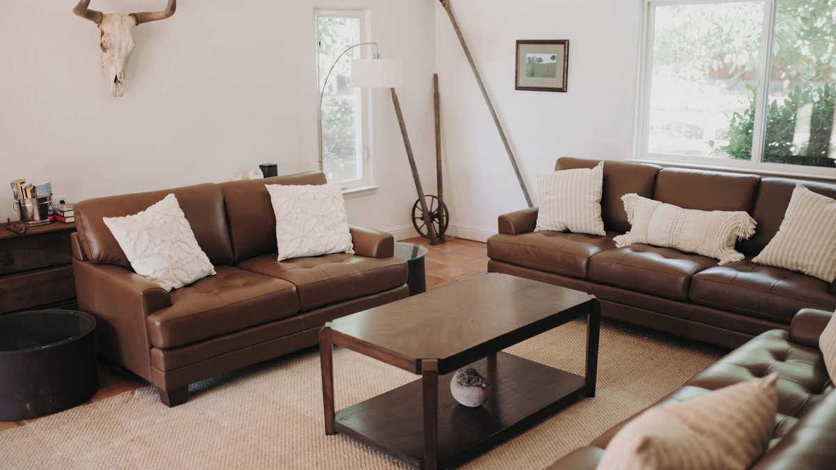 Shenandoah Valley House | Wine Lovers Retreat Amidst Shenandoah Valley with Pool