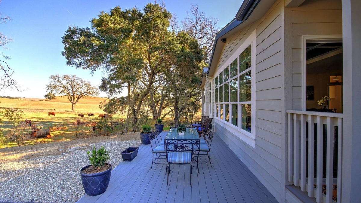 Paso Robles RV Rental | Winery Row Pickleball Court Peaceful Hamlet