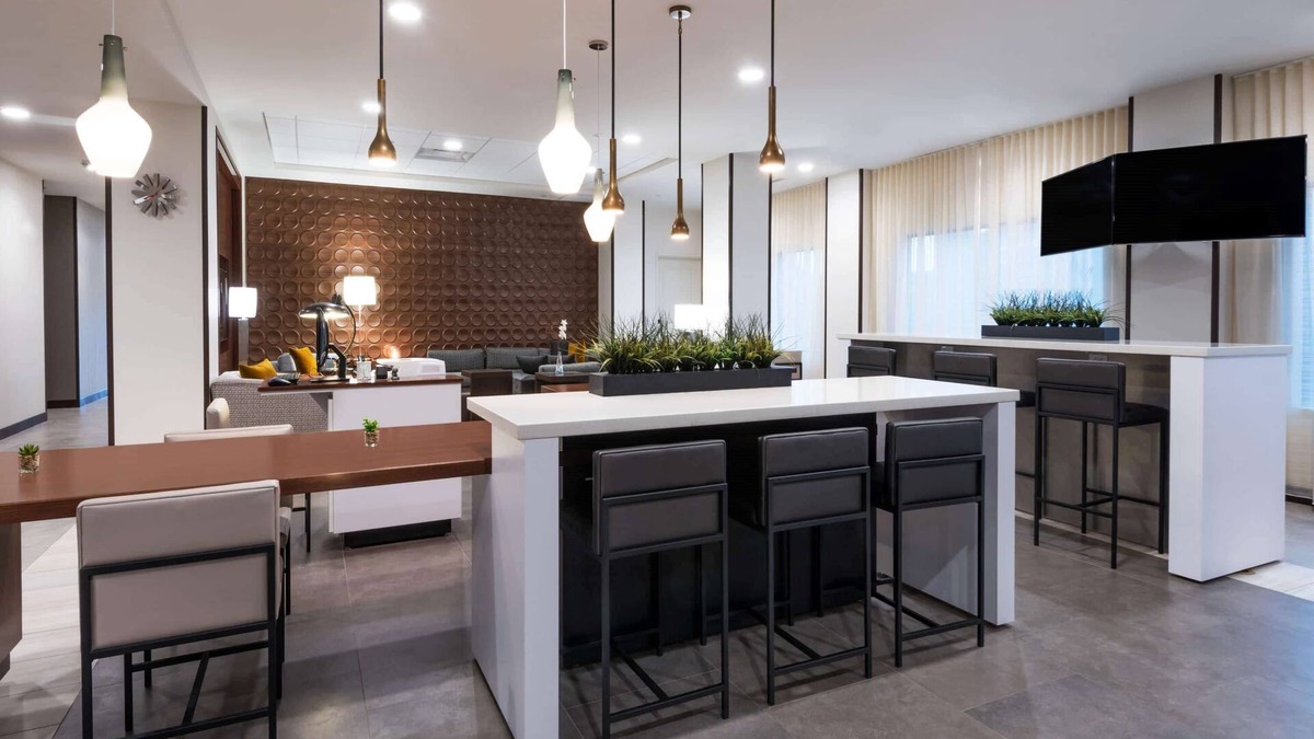 Sidney Hotel | Wingate by Wyndham Sidney