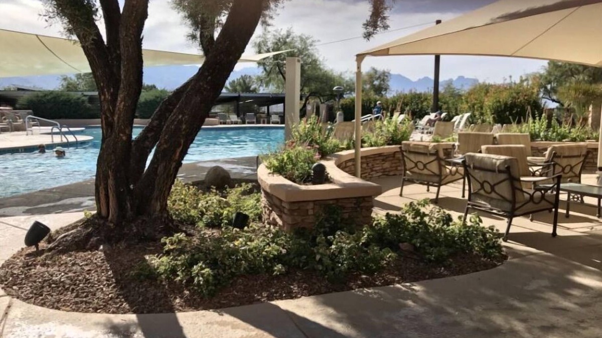 Saddlebrooke House | Winter in sunny Tucson, Adult resort community with golf, pools, tennis +