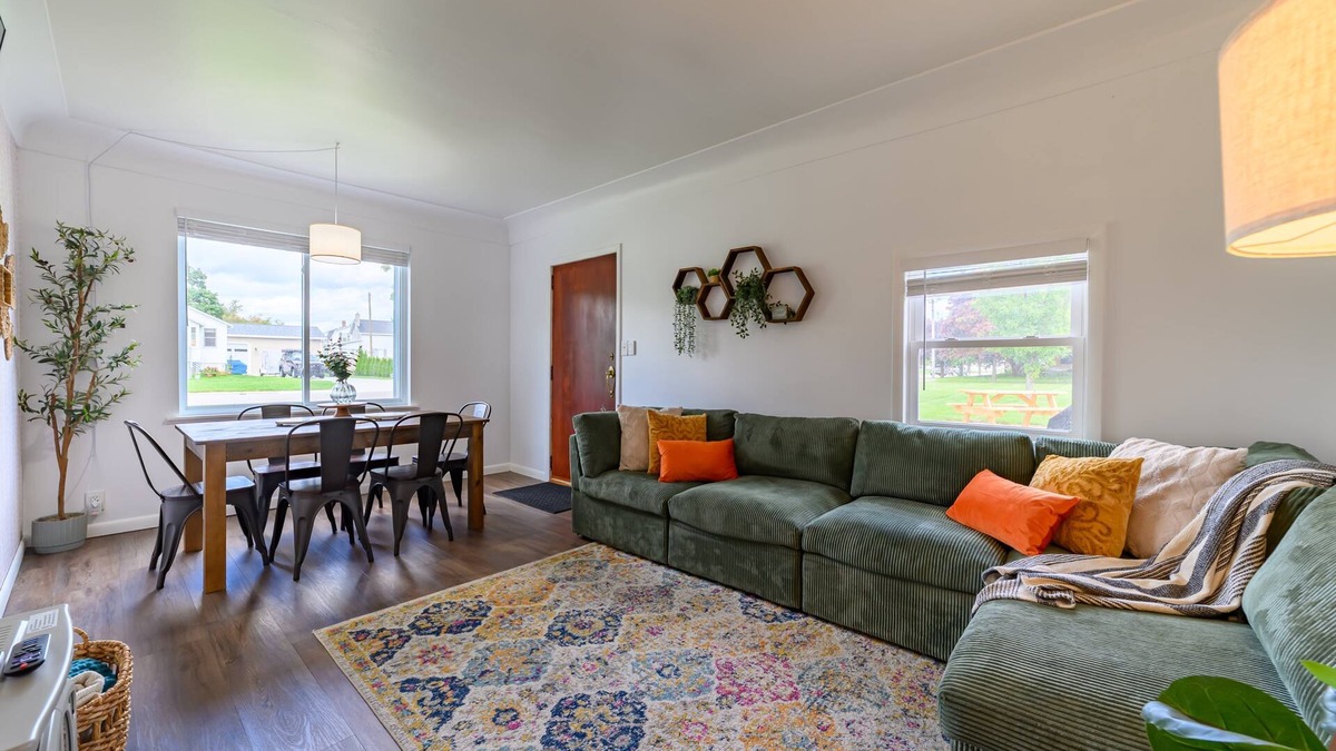 Alpena House | Winter Monthly Rates|Location