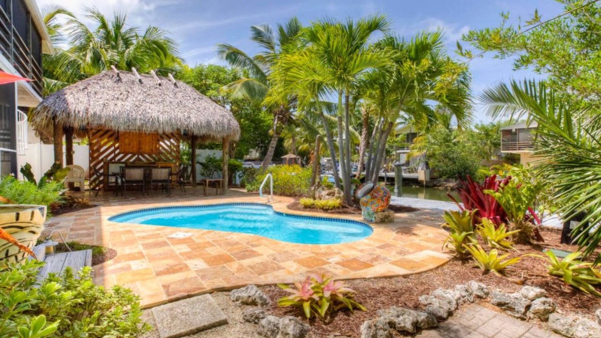 Indian Waterways House | *WINTER SPECIAL* 2 BR Waterfront Pool Home