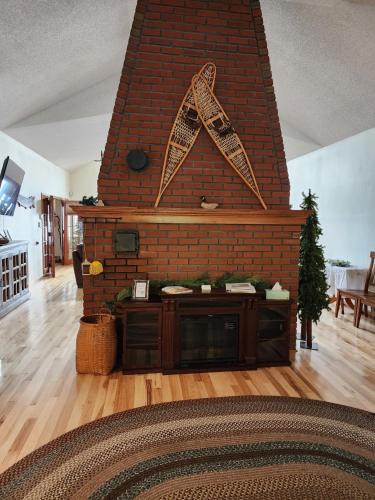 Town of Chesterfield House | Winter time at The Big Lake Lodge