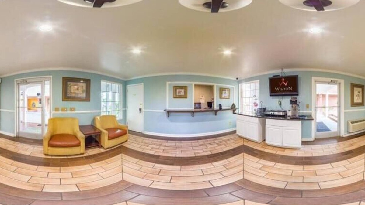 Barnwell Hotel | Winton Inn & Suites