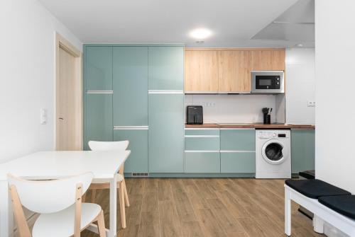 Rincon de la Victoria Apartment | Wintowinrentals charming apartament & new building, close beach