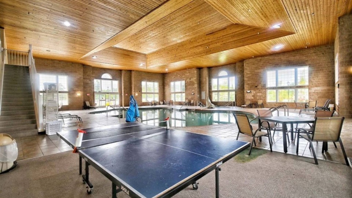 Pembine Apartment | Wisconsin Escape | Premier Suite | Golf Course