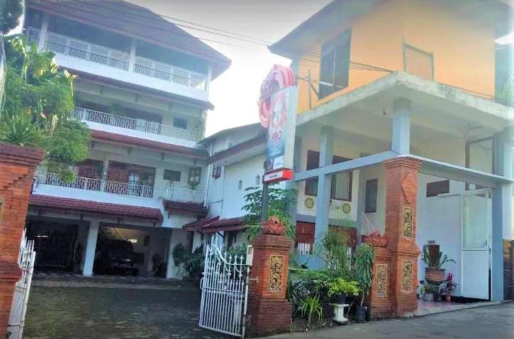 Pacet House | Wisma & Kantin Amanda