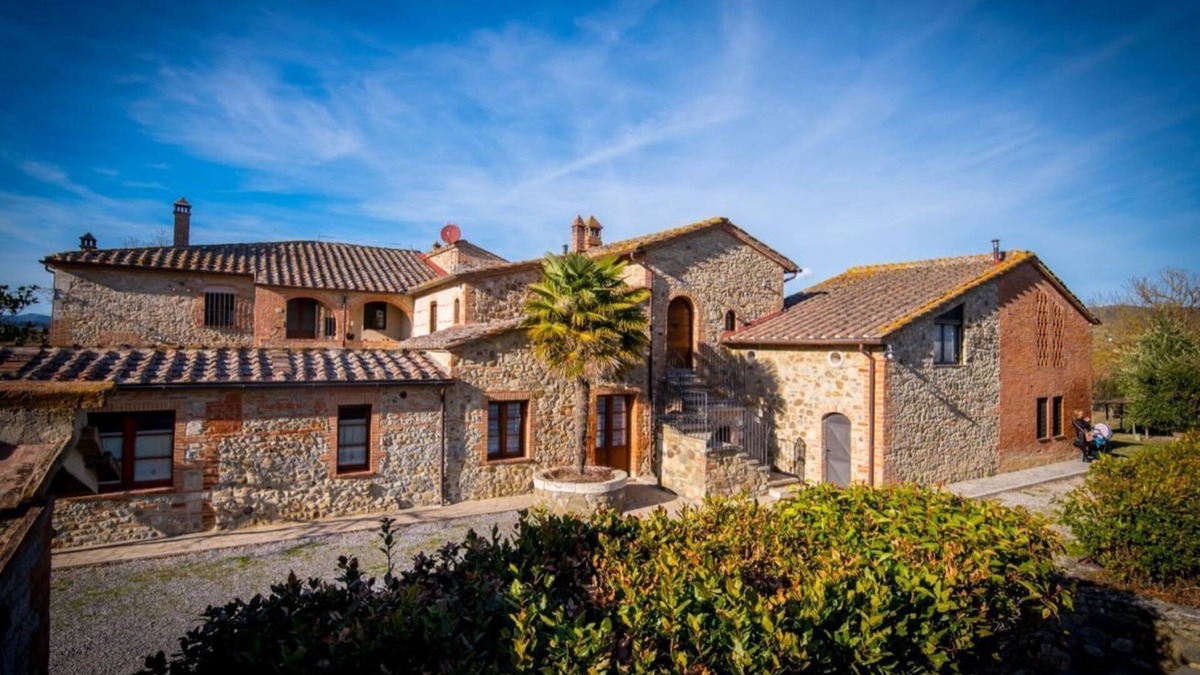 Torre A Castello Apartment | Wisteria-Chianti Stunning Studio W/Private Parking!