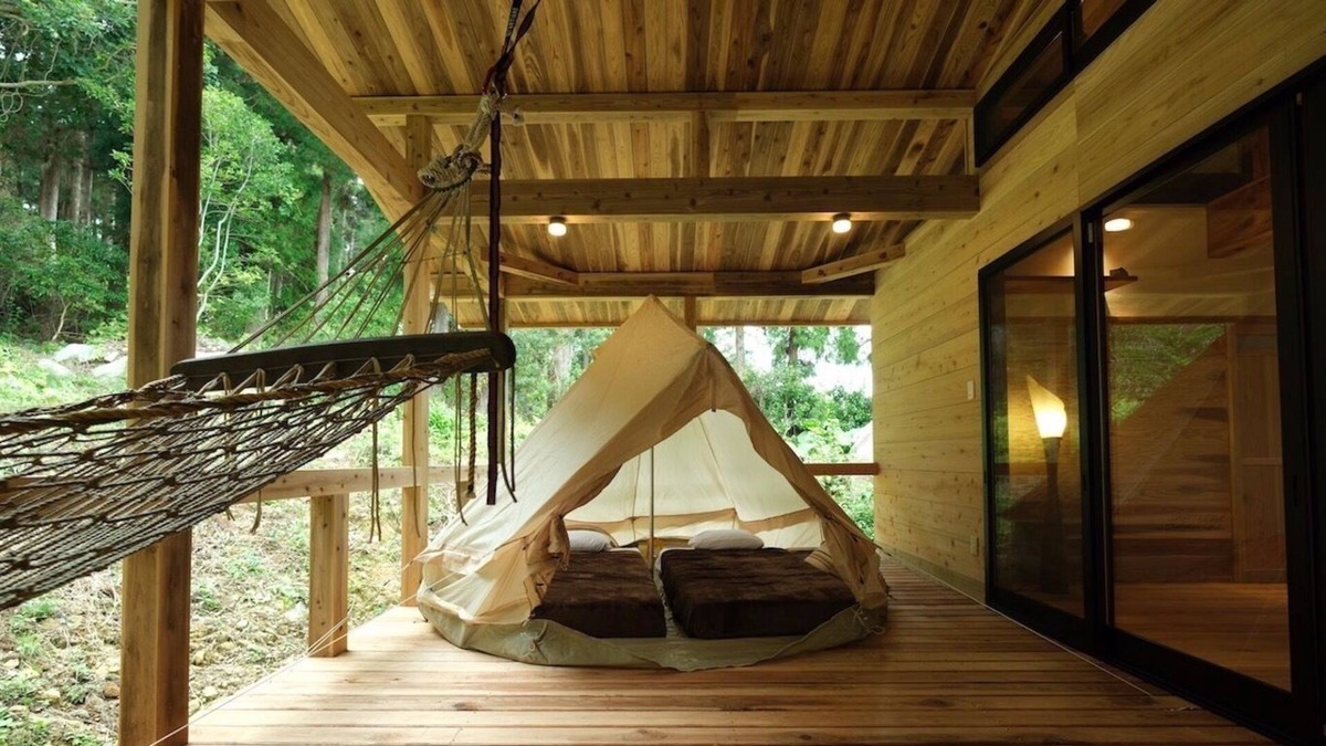 Yakushima Cabin | with a tent / Kumage-gun Kagoshima