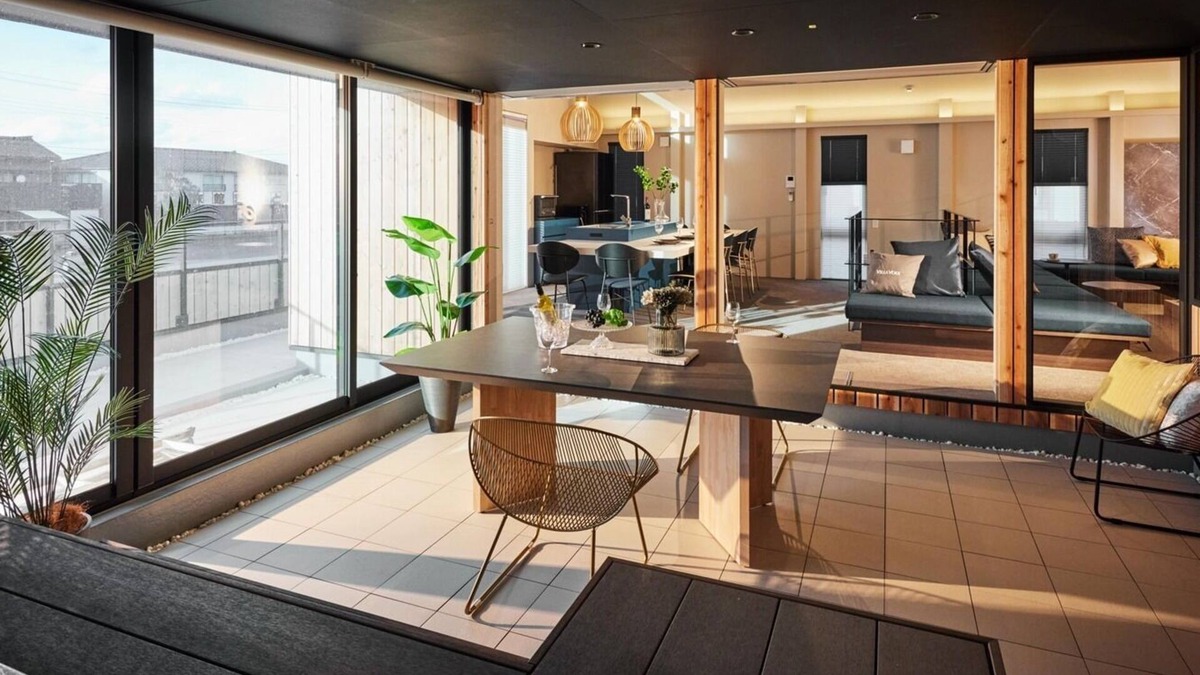 Teradomari Apartment | With private sauna, jacuzzi and open terrace.