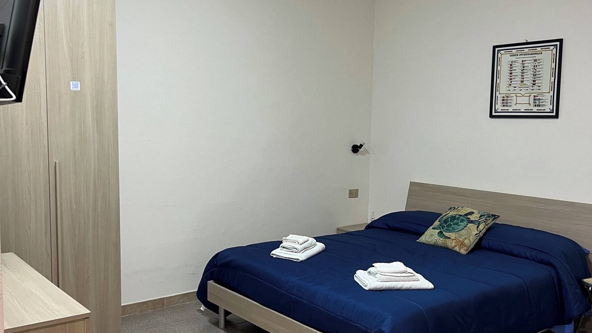 Magazzeno Bed & Breakfast | Within walking distance from the sea provided with all the necessary comforts
