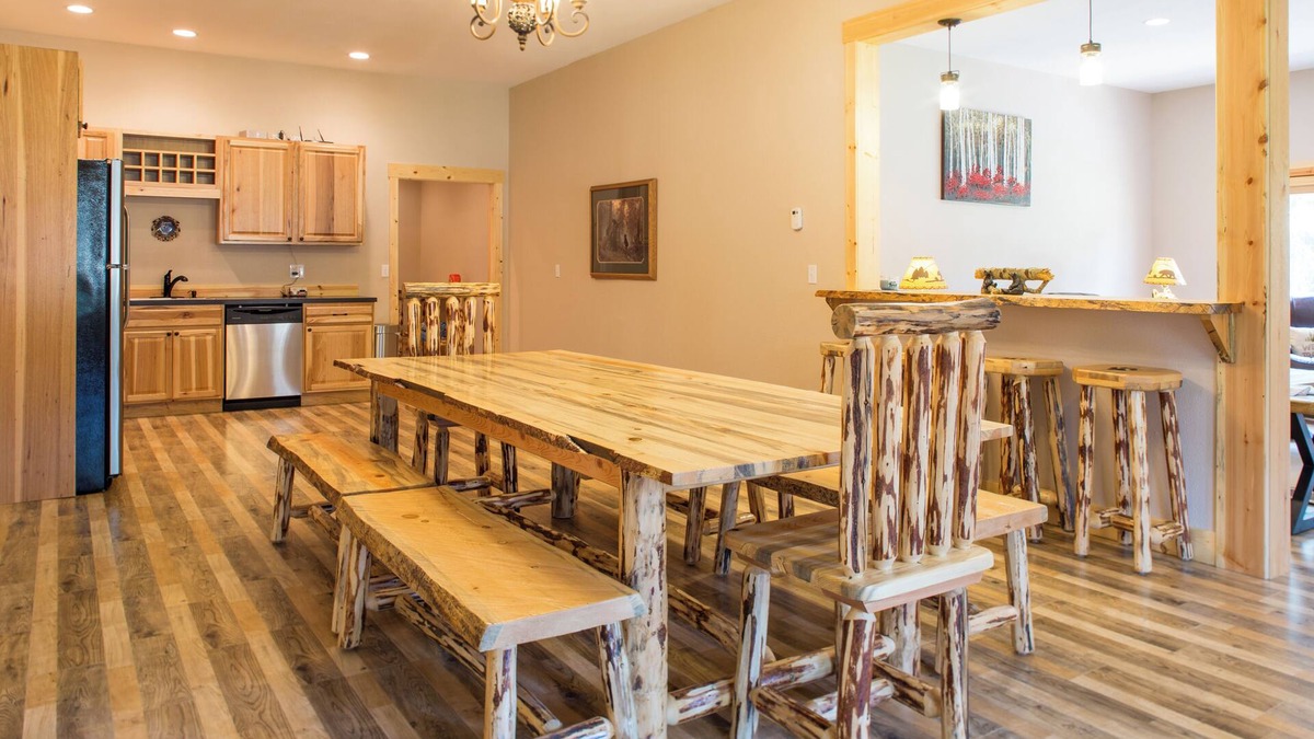 Whitefish House | Wolves Den Lodge at Star Meadows Ranch