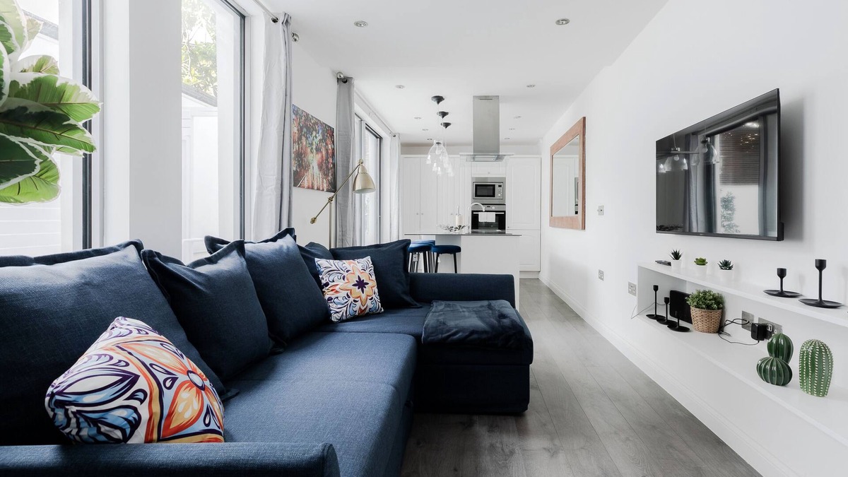 Harrow Road Apartment | Wonderful Apartments near Portobello Rd