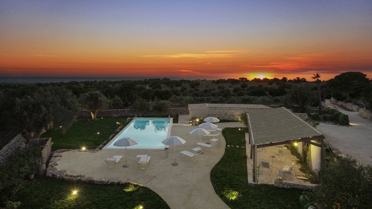 Ragusa Villa | Wonderful Charming Villa with pool in the suggestive countryside near the sea,