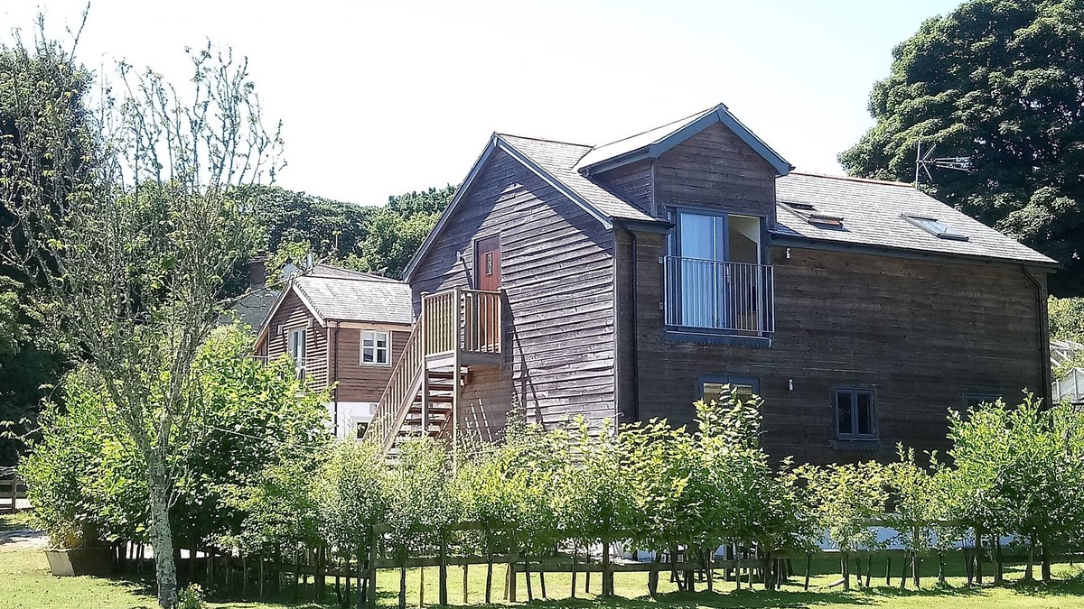 Saint Erth Praze Cottage | Wonderful child and baby friendly cottage. Near Porthleven, St Ives & Praa Sands