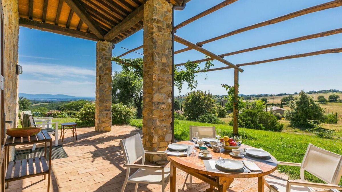 Magliano in Toscana House | Wonderful villa for 4 people with WIFI, patio and pets allowed