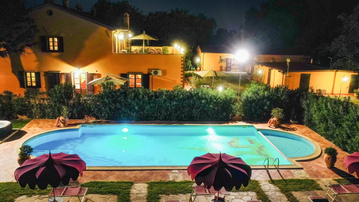 Rosignano Marittimo House | Wonderful apartment with pool on the etruscan coast, only 3km far from the beach