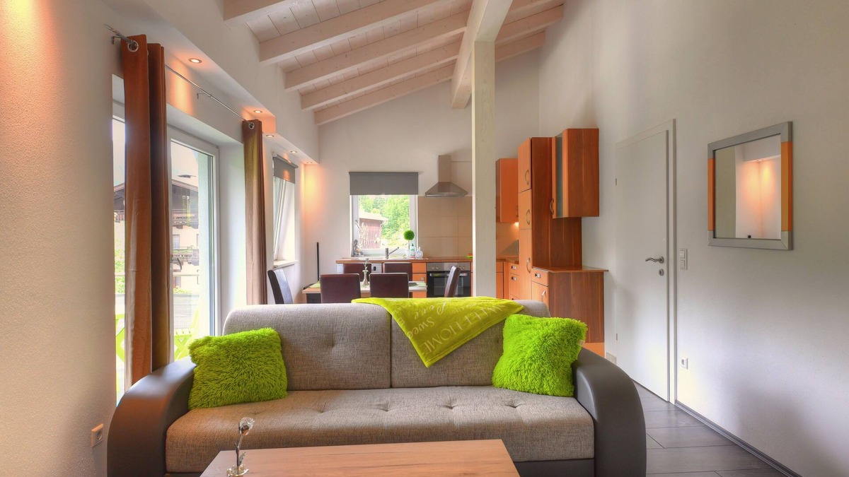 Lofer Apartment | Wonderful new vacation apartment for 2-7 persons. 4 Edelweiss